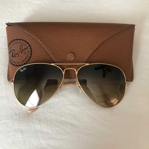 Ray-Ban Aviator Sunglasses - Picture 2 of 5